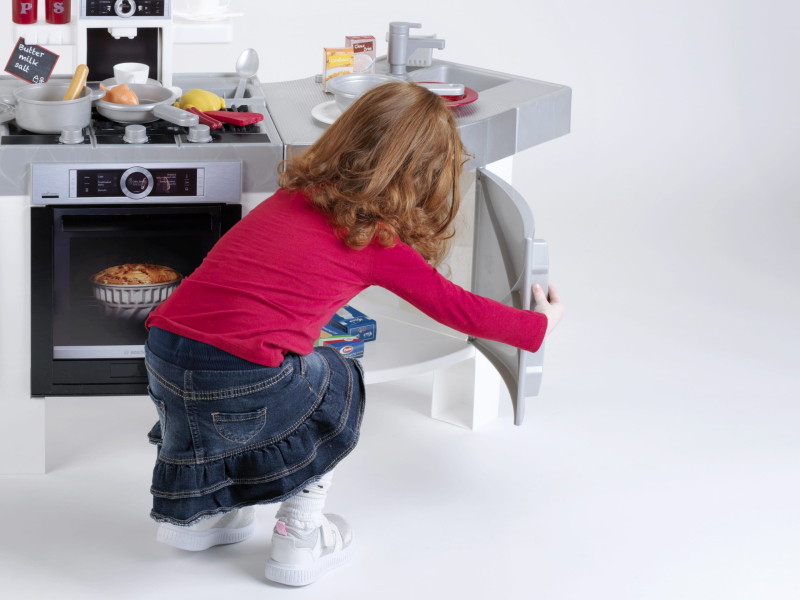 Klein 7156 Kuchna Bosch 