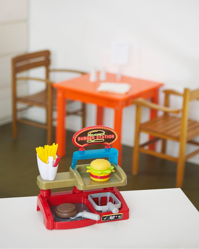 Klein 7336 Burger shop